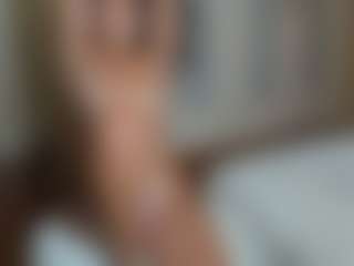 Live cam show with suzysuz - Cumshot on Mixed Magazine Live