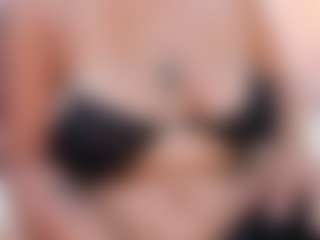 Live cam show with Brianna - Big Tits on Camming Site