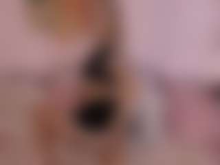 Live cam show with Carol-Gordon - Blue Eyes on parknlotfishbdy