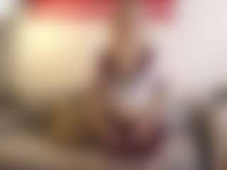 Live cam show with Carol-Gordon - Gagging on Camsoda
