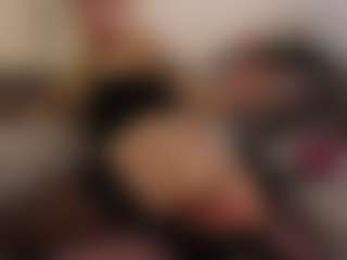 Live cam show with Carol-Gordon - Blue Eyes on Strip Flash - Live Sex Shows