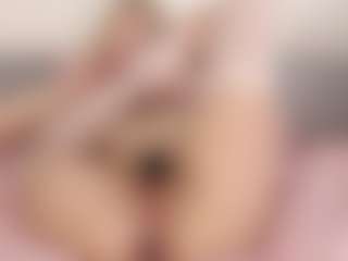 Live cam show with Carol-Gordon - Double Penetration on madthumbs