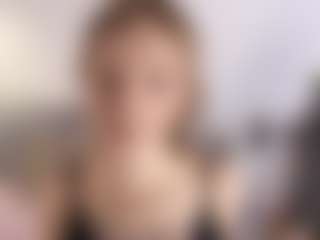 Live cam show with Carol-Gordon - Gagging on Uber Horny