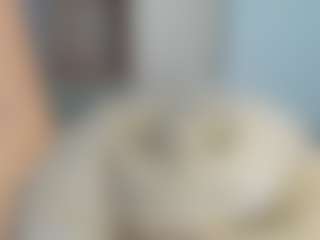 Sensual petite girl foxie's Live Sex Cam Show