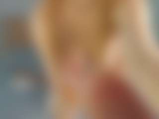 Sensual petite girl foxie's Live Sex Cam Show