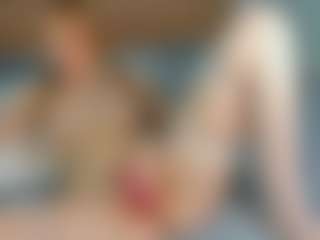 Sensual petite girl foxie's Live Sex Cam Show
