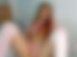 Sensual petite girl foxie's Live Sex Cam Show