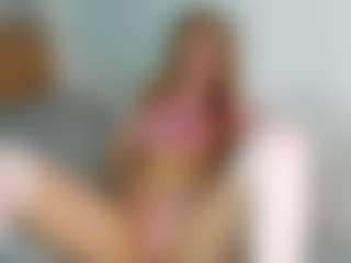 Sensual petite girl foxie's Live Sex Cam Show