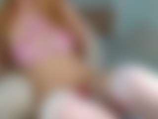 Sensual petite girl foxie's Live Sex Cam Show