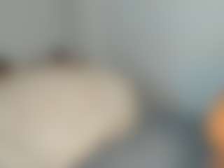 Sensual petite girl foxie's Live Sex Cam Show