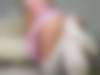 Sensual petite girl foxie's Live Sex Cam Show