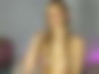 Sensual petite girl foxie's Live Sex Cam Show