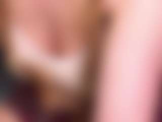 Sensual petite girl foxie's Live Sex Cam Show