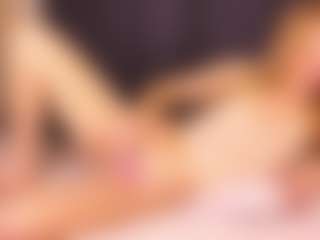 Sensual petite girl foxie's Live Sex Cam Show
