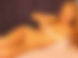 Sensual petite girl foxie's Live Sex Cam Show