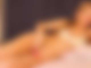Live cam show with Sensual petite girl foxie - Red Hair Shaved Pussy on Strip Flash - Live Sex Shows