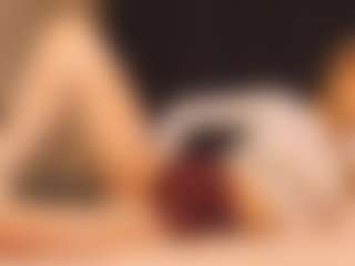 Live cam show with Sensual petite girl foxie - Tattoos Red Hair on Soda Cam