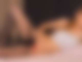 Sensual petite girl foxie's Live Sex Cam Show