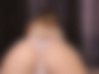 Sensual petite girl foxie's Live Sex Cam Show