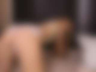 Live cam show with Sensual petite girl foxie - Petite on SmokeAndPoke