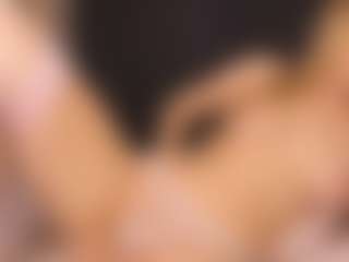 Sensual petite girl foxie's Live Sex Cam Show