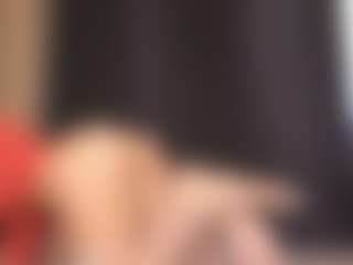 Sensual petite girl foxie's Live Sex Cam Show