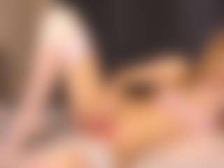 Sensual petite girl foxie's Live Sex Cam Show