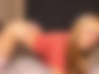 Sensual petite girl foxie's Live Sex Cam Show