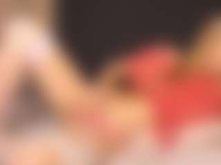 Sensual petite girl foxie's Live Sex Cam Show