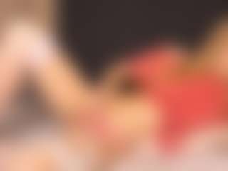 Sensual petite girl foxie's Live Sex Cam Show