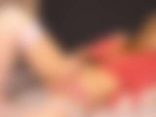 Sensual petite girl foxie's Live Sex Cam Show