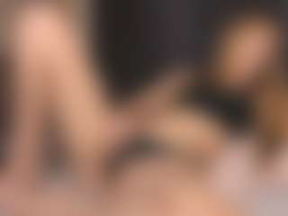 Sensual petite girl foxie's Live Sex Cam Show