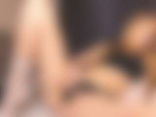 Sensual petite girl foxie's Live Sex Cam Show