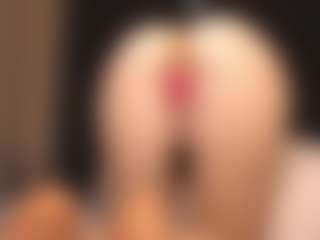 Sensual petite girl foxie's Live Sex Cam Show