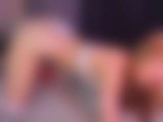 Sensual petite girl foxie's Live Sex Cam Show