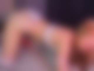 Sensual petite girl foxie's Live Sex Cam Show