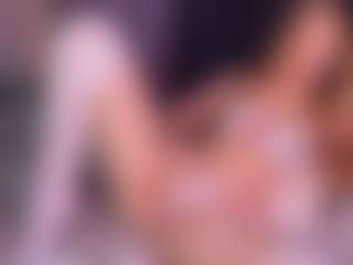 Sensual petite girl foxie's Live Sex Cam Show