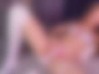 Sensual petite girl foxie's Live Sex Cam Show