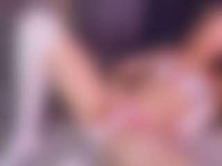 Sensual petite girl foxie's Live Sex Cam Show