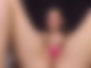 Sensual petite girl foxie's Live Sex Cam Show
