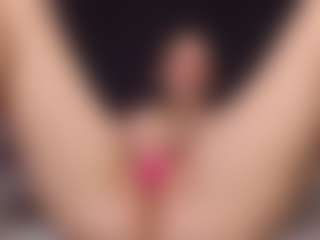 Sensual petite girl foxie's Live Sex Cam Show