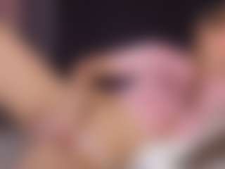 Sensual petite girl foxie's Live Sex Cam Show