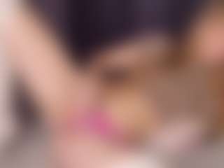 Sensual petite girl foxie's Live Sex Cam Show