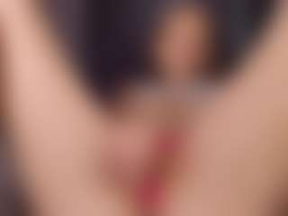 Sensual petite girl foxie's Live Sex Cam Show