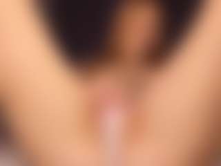 Sensual petite girl foxie's Live Sex Cam Show