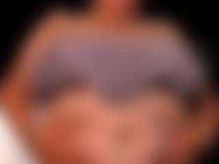 Live cam show with Holy-Reid - Middle Aged on CSO-WL