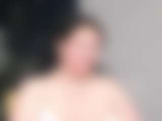 Live cam show with Holy-Reid - Granny on Hubzter Live