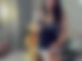 Live cam show with Holy-Reid - Granny on StripNow