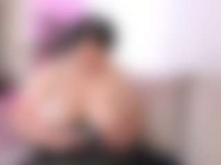 Live cam show with Holy-Reid - Big Nipples on fapnchat