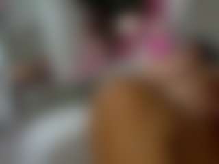Live cam show with Holy-Reid - Striptease Granny on Dolls Live